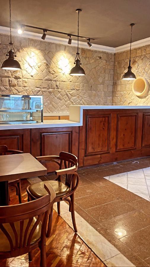 Bed and Breakfast Social House Addis Abeba Esterno foto