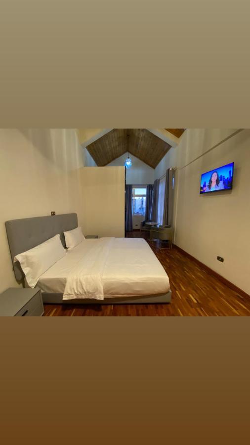 Bed and Breakfast Social House Addis Abeba Esterno foto