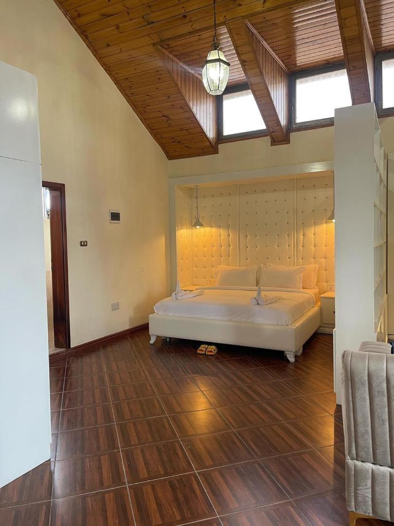 Bed and Breakfast Social House Addis Abeba Esterno foto