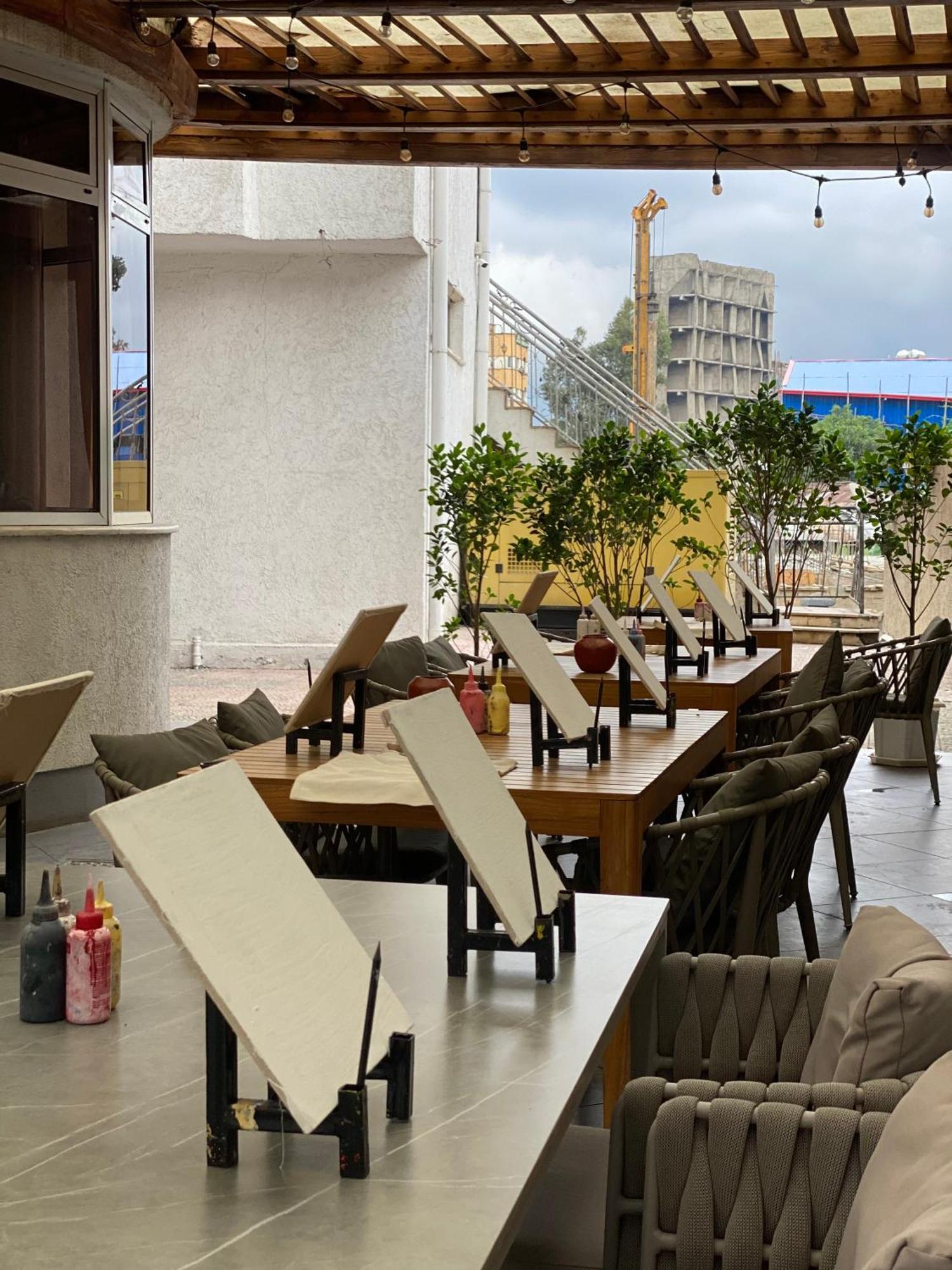 Bed and Breakfast Social House Addis Abeba Esterno foto