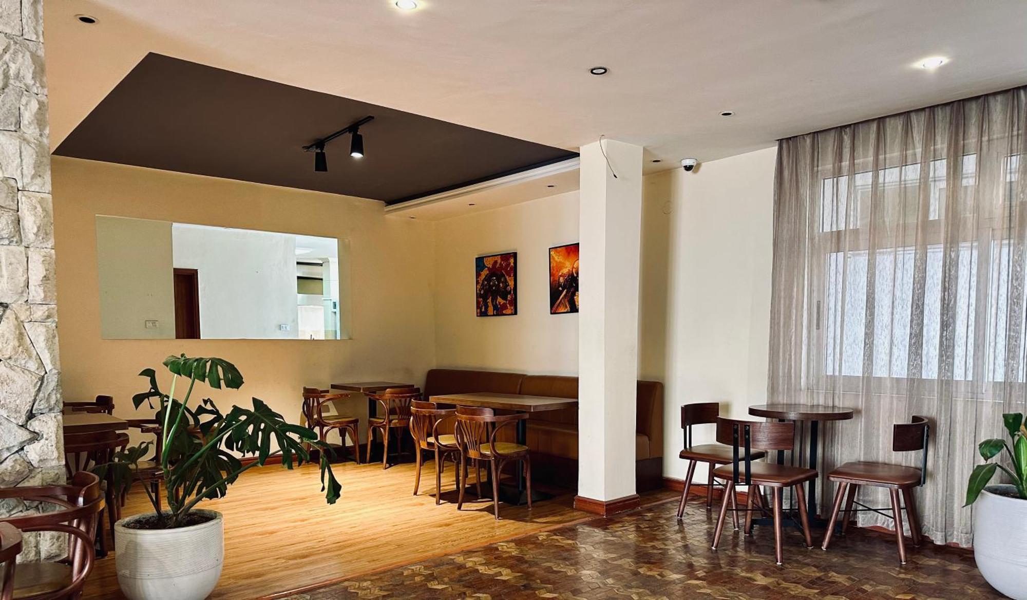 Bed and Breakfast Social House Addis Abeba Esterno foto