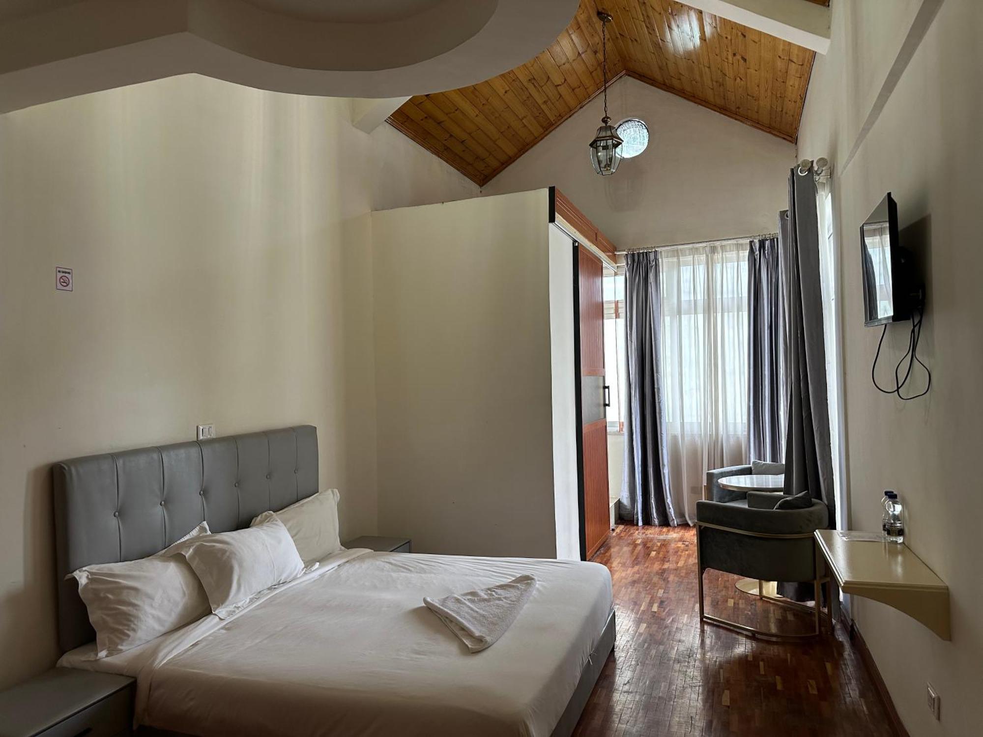 Bed and Breakfast Social House Addis Abeba Esterno foto